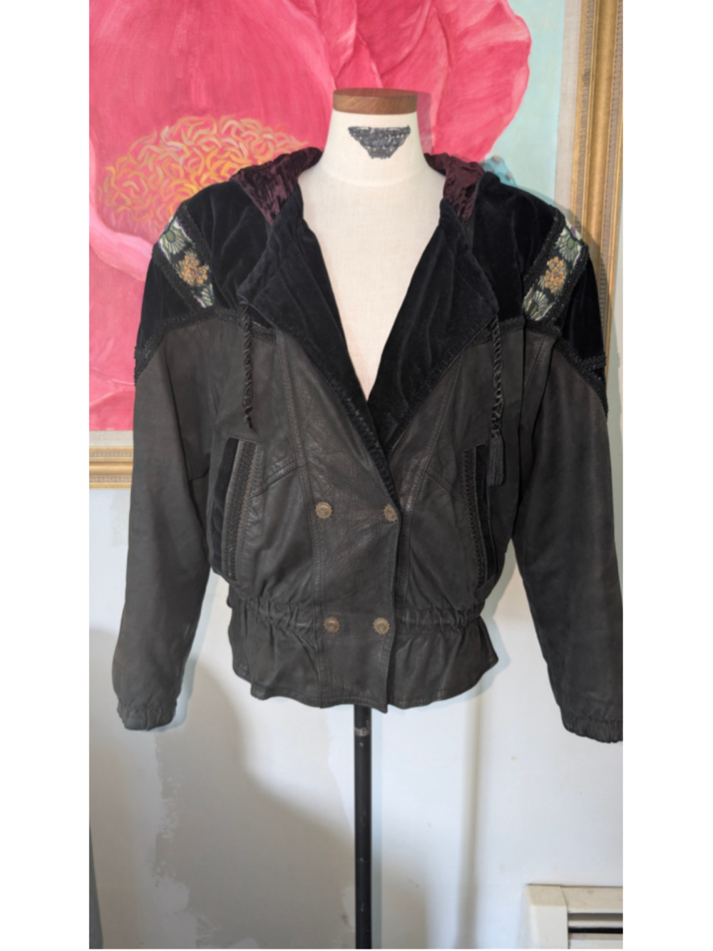 Women's Vintage Winlit Leather Jacket Medium Black Gold Floral Accents